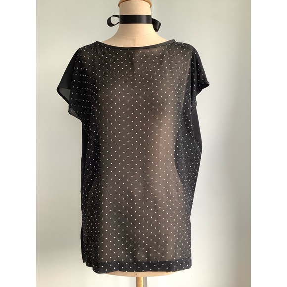 Closing sale❣️Black and White Dot Blouse - Picture 2 of 5